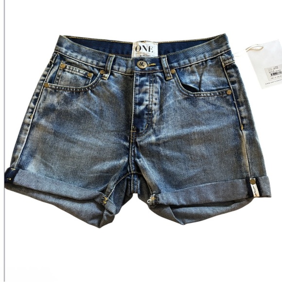 One Teaspoon Mustang Raiders Jean Shorts NWOT - Picture 1 of 2